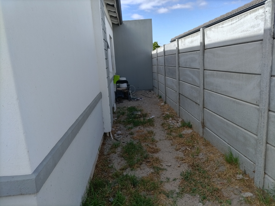 3 Bedroom Property for Sale in Parklands Western Cape